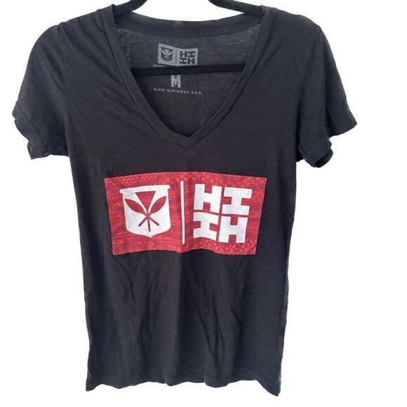 Hawaii's Finest Pepeluali Line 2020 Signature Logo Graphic  Hawaiian T Shirt M - Picture 1 of 4
